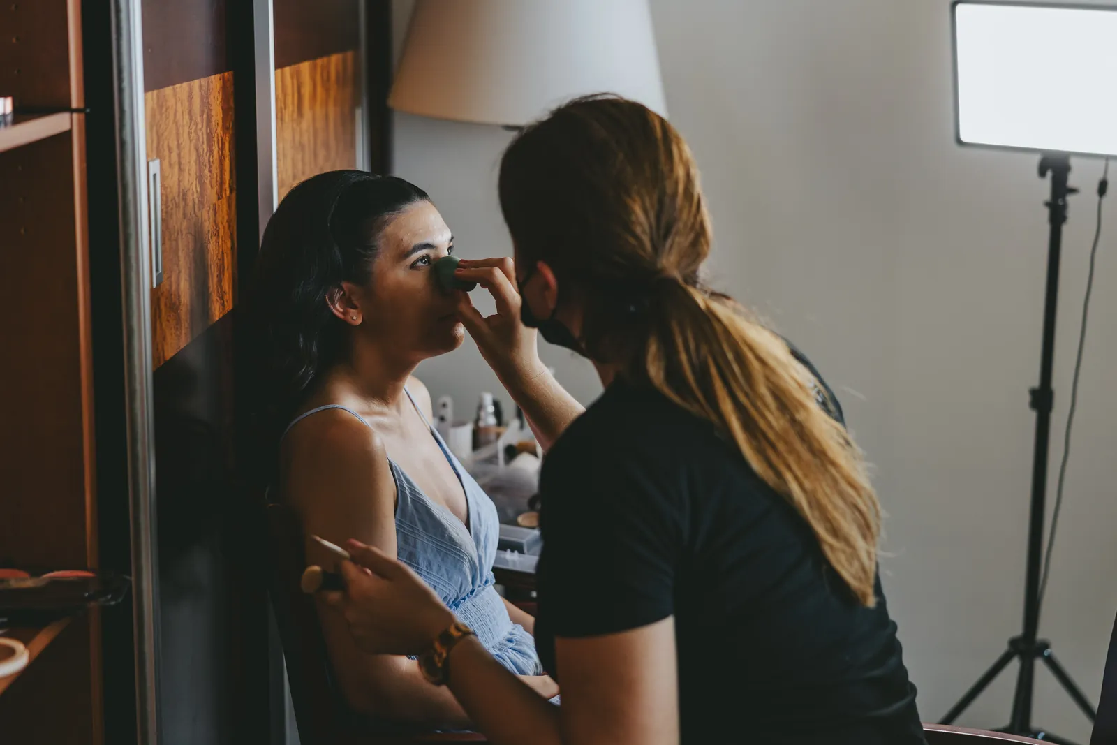 Šminkanje modela u studiju akademije